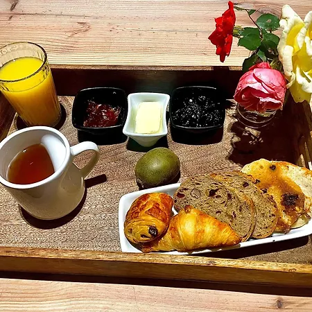 Mijeannos לינה וארוחת בוקר Cazalrenoux