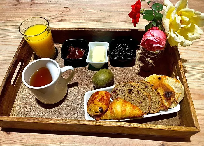 Mijeannos לינה וארוחת בוקר Cazalrenoux